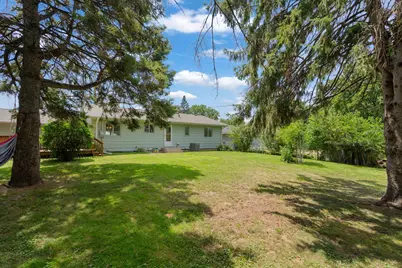 2245 Beam Avenue, Maplewood, MN 55109 - Photo 9