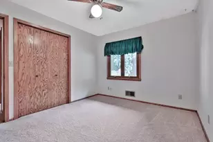 131 Marie Ave W, West Saint Paul, MN 55118 - Photo 33