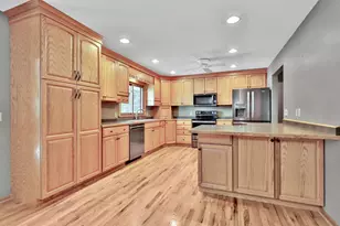 131 Marie Ave W, West Saint Paul, MN 55118 - Photo 11