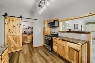 1211 3rd St E, Hastings, MN 55033 - Photo 3