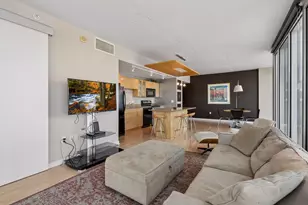 8151 33rd Ave S, Bloomington, MN 55425 - Photo 17