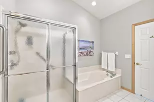 14433 Freesia Way, Apple Valley, MN 55124 - Photo 17