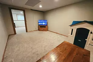 815 23rd St SW, Rochester, MN 55902 - Photo 37