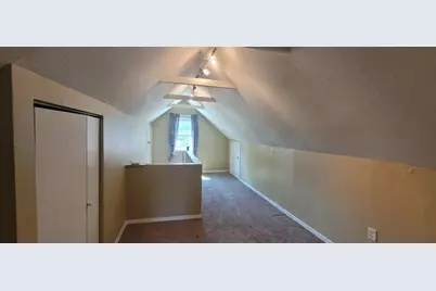 1064 Oakdale Avenue, West Saint Paul, MN 55118 - Photo 9