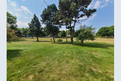 8273 Scott Avenue N, Brooklyn Park, MN 55443 - Photo 27
