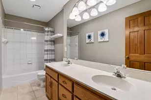 15385 Morraine Way, Eden Prairie, MN 55347 - Photo 35