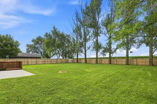 916 Birch Ave W, Hector, MN 55342 - Photo 3