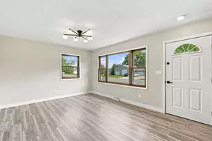 916 Birch Ave W, Hector, MN 55342 - Photo 5