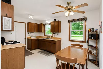 214 Terrace View Drive, Litchfield, MN 55355 - Photo 7