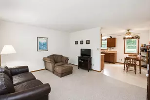 214 Terrace View Dr, Litchfield, MN 55355 - Photo 5