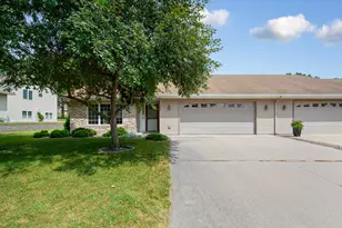 305 Tischler Ave SE, Faribault, MN 55021 - Photo 3