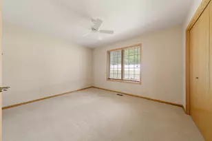 305 Tischler Ave SE, Faribault, MN 55021 - Photo 27