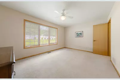 305 Tischler Avenue SE, Faribault, MN 55021 - Photo 29