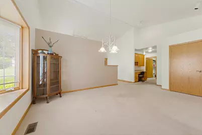 305 Tischler Avenue SE, Faribault, MN 55021 - Photo 15