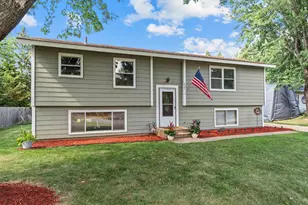 681 Utah Ave, New Richmond, WI 54017 - Photo 1