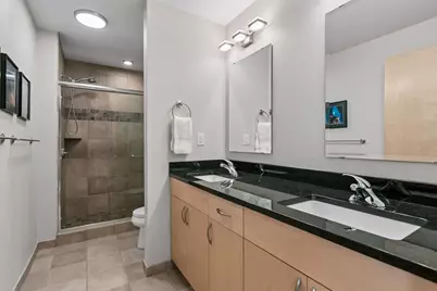 215 10th Avenue S #637, Minneapolis, MN 55415 - Photo 23