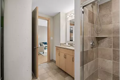 215 10th Avenue S #637, Minneapolis, MN 55415 - Photo 27