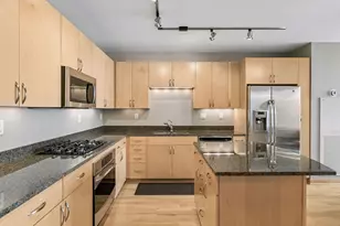 215 10th Ave S, Minneapolis, MN 55415 - Photo 7