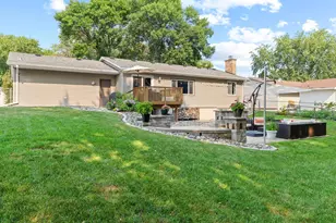 14682 Dunbar Ct, Apple Valley, MN 55124 - Photo 35
