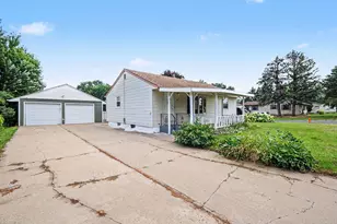 2842 Lexington Ave S, Eagan, MN 55121 - Photo 33
