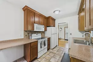7016 Colorado Ave N, Brooklyn Park, MN 55429 - Photo 7
