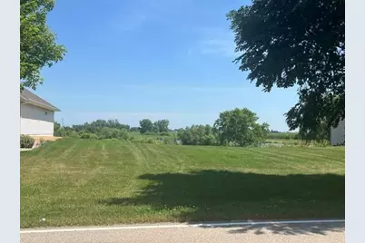 1185 Dale Street SW, Hutchinson, MN 55350 - Photo 3