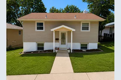 904 S State Street, New Ulm, MN 56073 - Photo 1