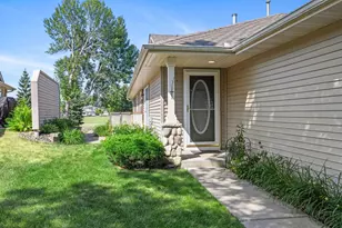 827 Winsome Way NW, Isanti, MN 55040 - Photo 11