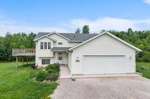 5480 Rush Point Dr, Rush City, MN 55069 - Photo 15