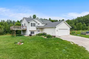5480 Rush Point Dr, Rush City, MN 55069 - Photo 13