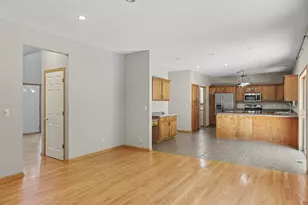 3006 Frank St, Maplewood, MN 55109 - Photo 11