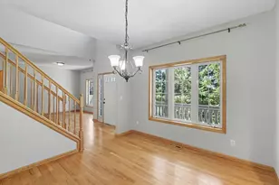 3006 Frank St, Maplewood, MN 55109 - Photo 7