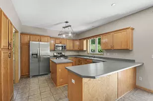 3006 Frank St, Maplewood, MN 55109 - Photo 9