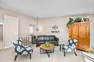 6308 Red Fox Ln, Edina, MN 55436 - Photo 5