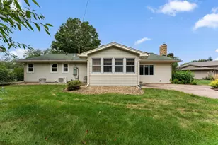 1096 Rome Ct, Apple Valley, MN 55124 - Photo 27