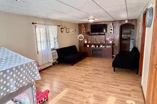 1215 Douglas Ave, Worthington, MN 56187 - Photo 3