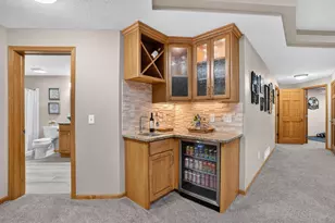 19044 Inndale Dr, Lakeville, MN 55044 - Photo 39