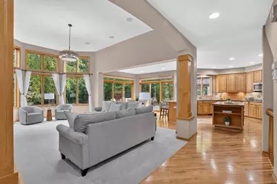 19044 Inndale Drive, Lakeville, MN 55044 - Photo 5