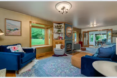 48194 Old River Bluff Road, Saint Peter, MN 56082 - Photo 9