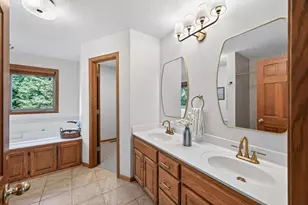 10225 208th St W, Lakeville, MN 55044 - Photo 33