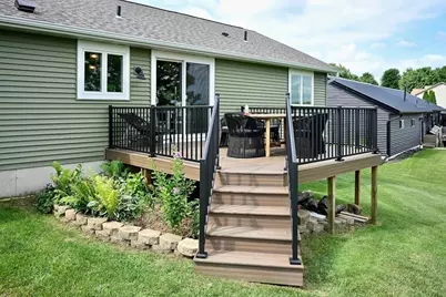 206 Park Avenue, Altura, MN 55910 - Photo 35