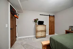 206 Park Ave, Altura, MN 55910 - Photo 23