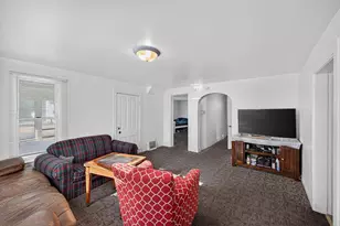 215 6th St NW, Rochester, MN 55901 - Photo 5