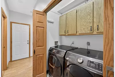 2032 Fox Valley Drive SW, Rochester, MN 55902 - Photo 25