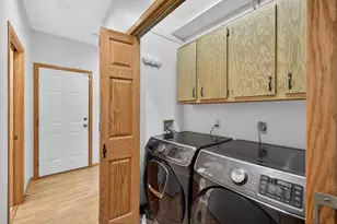 2032 Fox Valley Dr SW, Rochester, MN 55902 - Photo 25