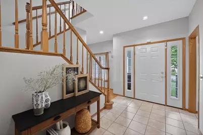 2032 Fox Valley Drive SW, Rochester, MN 55902 - Photo 5