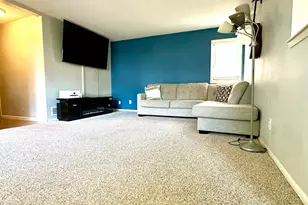 5011 Vera Cruz Ave N, Crystal, MN 55429 - Photo 3