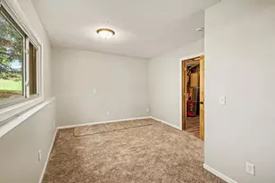 48 Maple Island Rd, Burnsville, MN 55306 - Photo 17