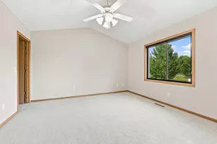 805 Daniel Dr, Belle Plaine, MN 56011 - Photo 17
