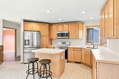 805 Daniel Drive, Belle Plaine, MN 56011 - Photo 7